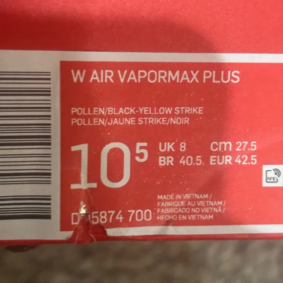 Nike Women’s Yellow Air VaporMax Plus Smiley Sneakers - Picture 6 of 6